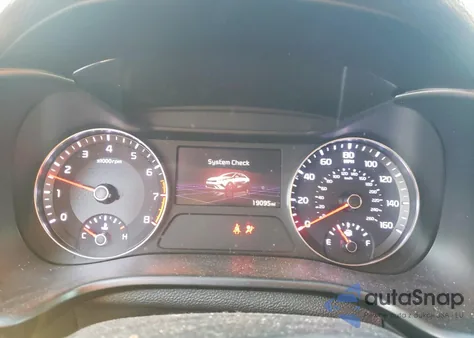 2024 Kia Forte Lx z USA, uszkodzony, nr VIN 3KPF24AD5RE778232